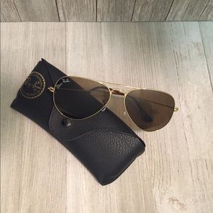 Ray Ban Aviator Sunglasses RB3025/Brown